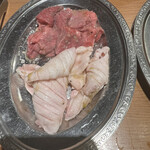 Horumon Yakiniku Buchi - 