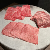 USHIMITSU NISHIAZABU - 