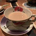 レストランRyu - 二杯目は、ミルクティーで…