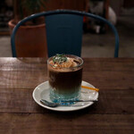 CAFE SECRET WINDOW - 