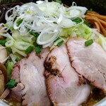 大手町ラーメン - スタミナ全部のせらーめん(1.5倍)