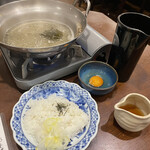 庄や - 〆の雑炊セット〔ご飯、出汁、生玉子、水〕