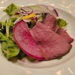 LUCCICORE - ローストビーフと浜松野菜のガーデンサラダ