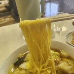 中華料理広東亭 - なが～い麺リフト