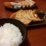 田所商店 - 餃子ライス