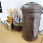 麺屋 彩未 - テーブル席