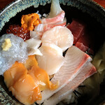 おさしみどんや - 海鮮丼千円