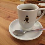 PINOKIO - このカップはまるでデミタスカップ並みの容量です！スプーンを入れたときの上げ底にびっくり。