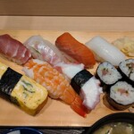 Sushi Shunsai Ishikawa - にぎり(7貫＋巻物)。
