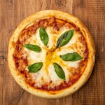 PIZZA的王道馬蘇裡拉乳酪的瑪格麗特披薩