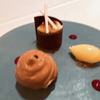 レストランひらまつ 博多 - 