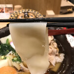 五代目 花山うどん - イッタンモメンみたいなおうどん❣️モチモチふわふわ✨✨