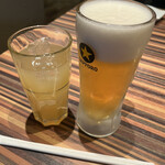 Yakiniku Heijouen - 生ビールとランチのアップルジュース