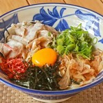 うどんde九州ダイニング 昌屋 - 肉まぜうどん