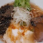 みなとや - 柚子胡椒、一味、黒胡椒を投入！