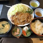 魚久 - これで７００円税込？！