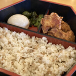 Yuuduru - から揚げ弁当＠880円（税込）