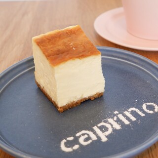 cheese&cafe caprino_2