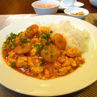 倶楽湾 - 芝海老と玉子のあんかけご飯です。