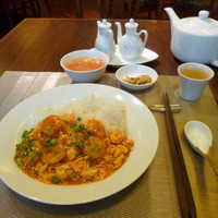 倶楽湾 - 芝海老と玉子のあんかけご飯です。