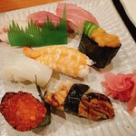 鮨市 - お昼の上にぎり トロ美味しかった