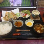 開山 - 天麩羅御膳(サラダ・茶碗蒸し・ご飯)1300円