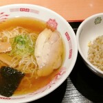 日高屋 - ラーメン＆半チャーハンセット660円