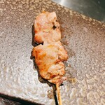 YAKITORI 燃 es - あか