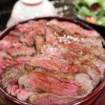 本格肉料理 丸小 - 