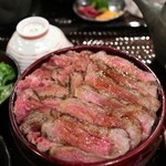 本格肉料理 丸小 - 