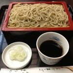 神田まつや - もり600円 (ワサビは付かない) 極々普通だがやはり美味しい