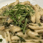 立川CLAMS - 貝屋のの気まぐれパスタ（セロリとレモン・貝の肝ソースのカヴァテッリ） 1,000円。