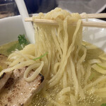 らーめん HOME - 平打ちウェーブ麺