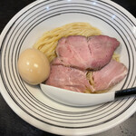 陽はまたのぼる - 濃厚煮干しつけ麺の麺