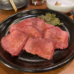 肉屋の二階 - 