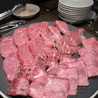 東京食肉市場直送 肉焼屋 D-29 広尾店 - 