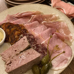 ビストロ ラグリ - 