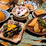 炭火割烹 白坂 - ⚫紅菜苔（こうさいたい）お浸し、早掘りの筍  鮑