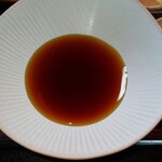 蕎麦処 一休 - 蕎麦つゆ(R3.10.27撮影)