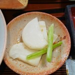蕎麦処 一休 - 蕎麦に付く漬物(R3.10.27撮影)