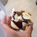 カフェ・ディ・フェスタ - 持つとこんな感じ