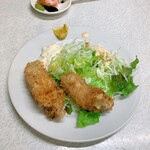 ゆたか食堂 - 牡蠣フライ　この日はほぼほぼお任せで二人で3700円。バーボン空いたので次の頼まねば。