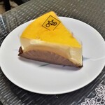 Patisserie CHARINKO - チーズケーキ390円