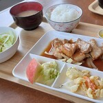 きっちん 灯り - 豚ロースしょうが焼き定食