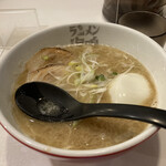 ラーメン海鳴 福岡空港店 - 