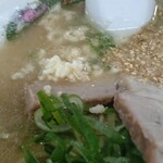 江ちゃんラーメン - ニンニクは1クラッシュ♪