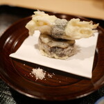 津の守坂 小柴 - 