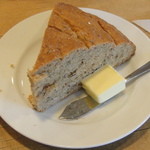 キッチン・ボン - 特製黒パン