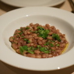 アンティーカ・トラットリーア・ノスタルジーカ - 白いんげん豆の赤ワイン蒸し