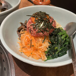 焼肉 静龍苑 - ユッケビビンパ